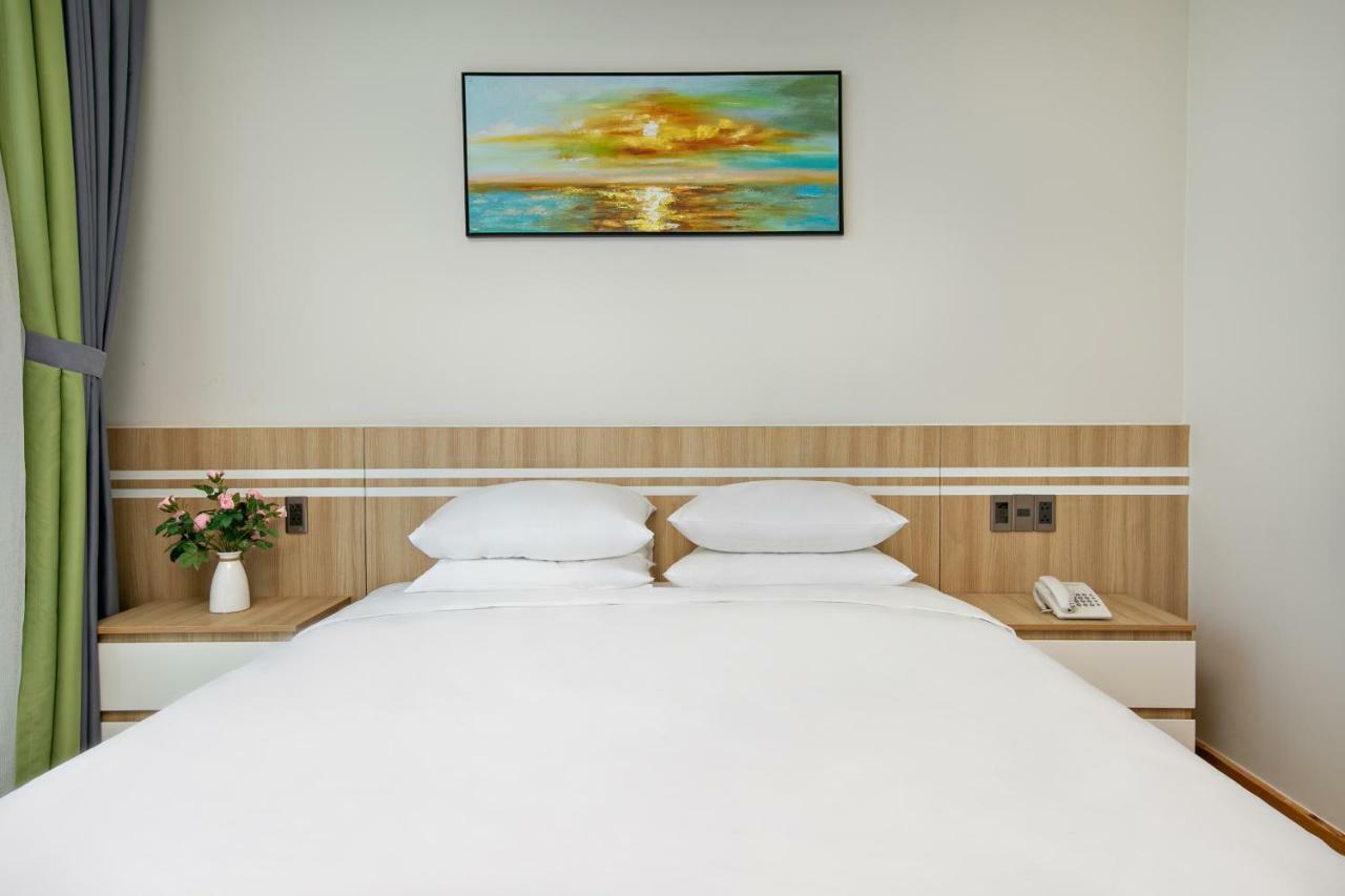 Sun River Hotel & Apartment Da Nang Exteriör bild