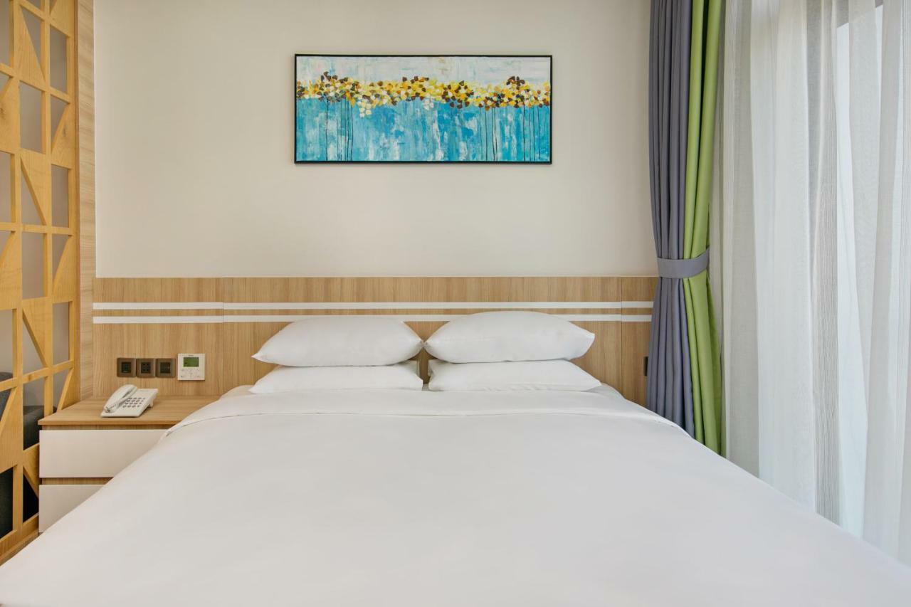 Sun River Hotel & Apartment Da Nang Exteriör bild